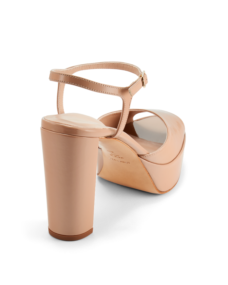 Camilla: Tan Patent