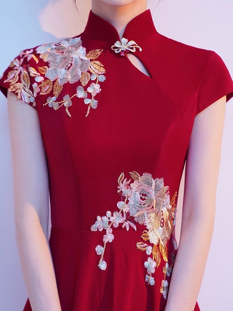 Floral embroidery, wedding floor length plus size Qipao