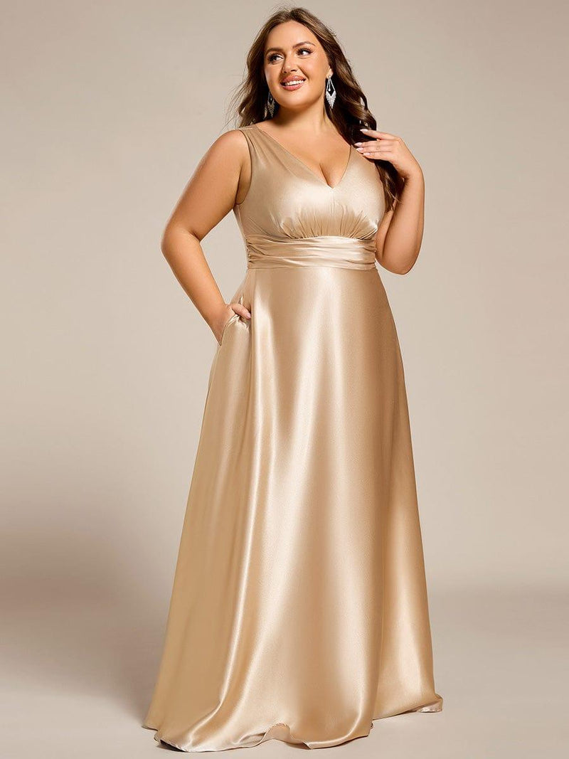 pretty INDY|Plus Size Sleeveless Empire Waist Satin Maxi Bridesmaid Dress With Pockets