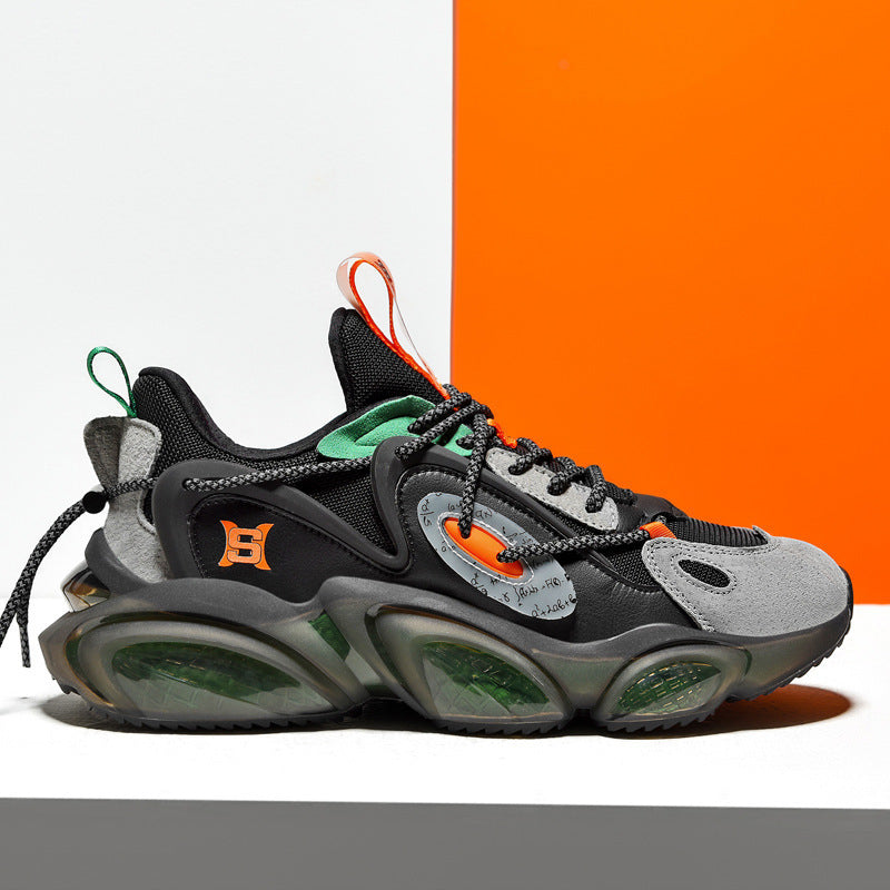 Fashionable mesh casual shoes in oversize