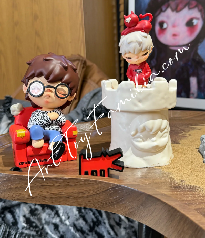 Hirono x Keith  Figure
