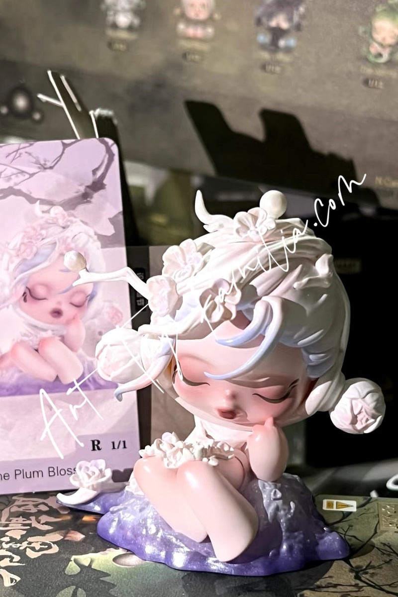 Skullpanda The Ink Plum Blossom Series - 庭前墨梅系列