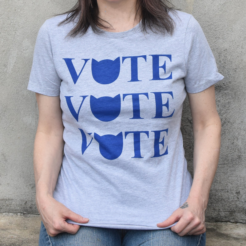 Women's Vote for Cats Graphic T-shirt