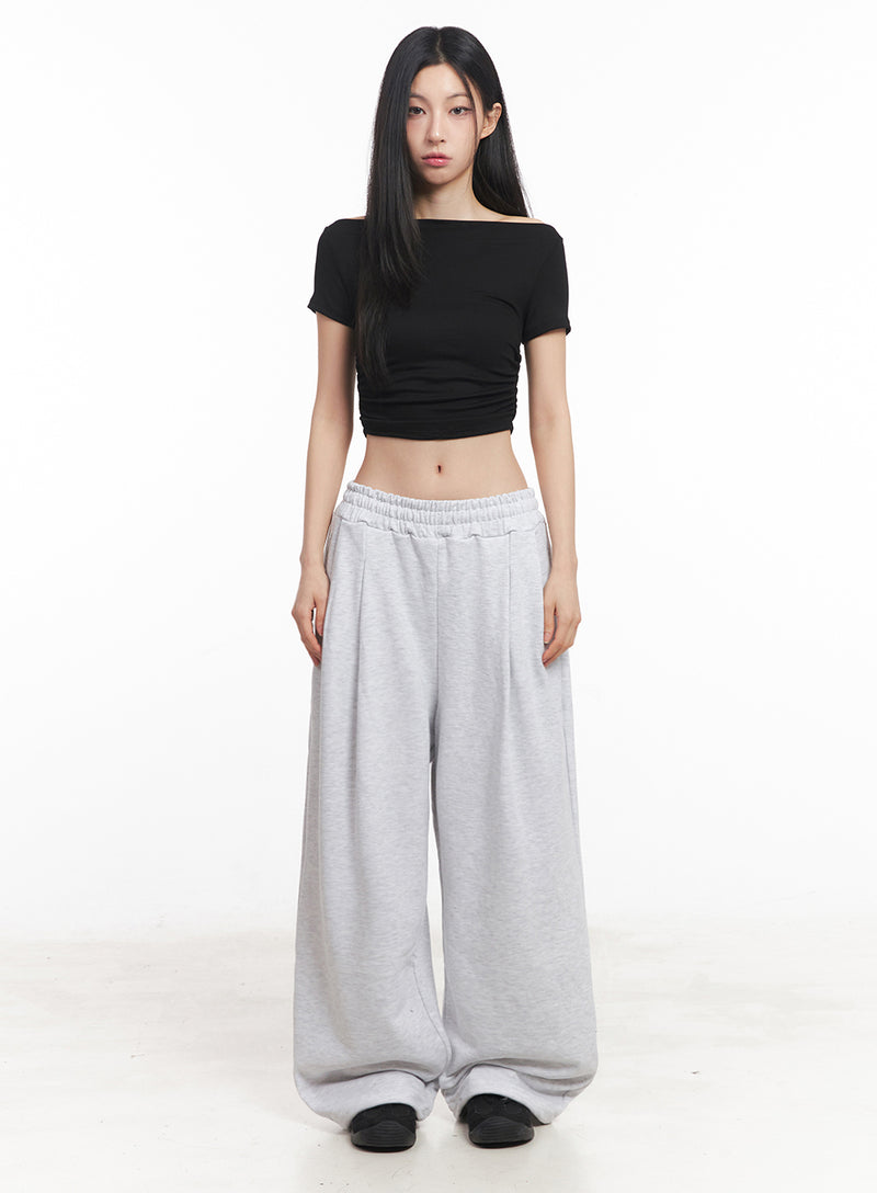 Off-Shoulder Shirred Crop Tee IY516