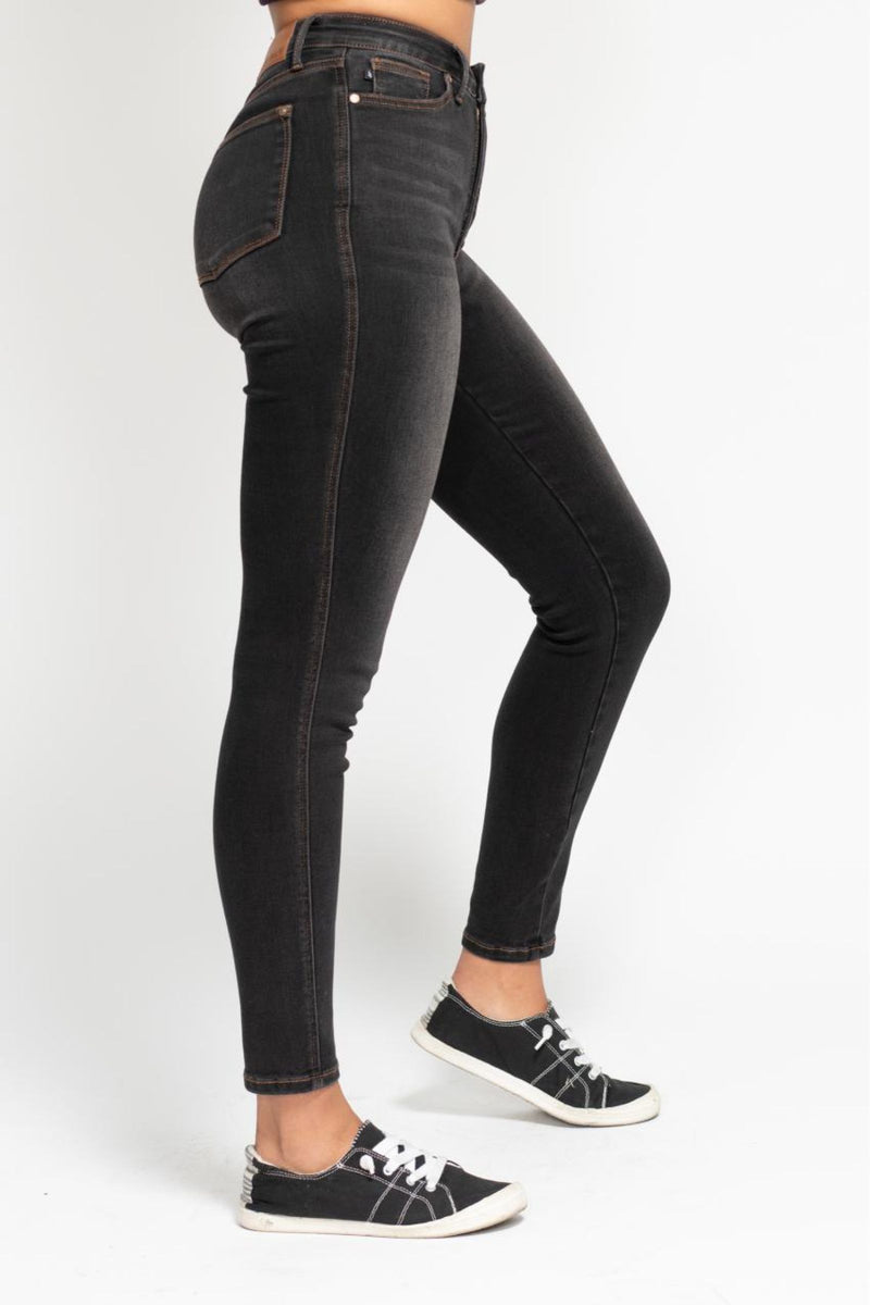 Judy Blue High Waist Tummy Control Black Wash & Contrast Thread Skinny Denim Jeans 88768