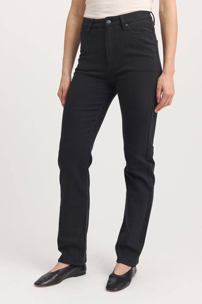 HIGH RISE STRAIGHT JEAN