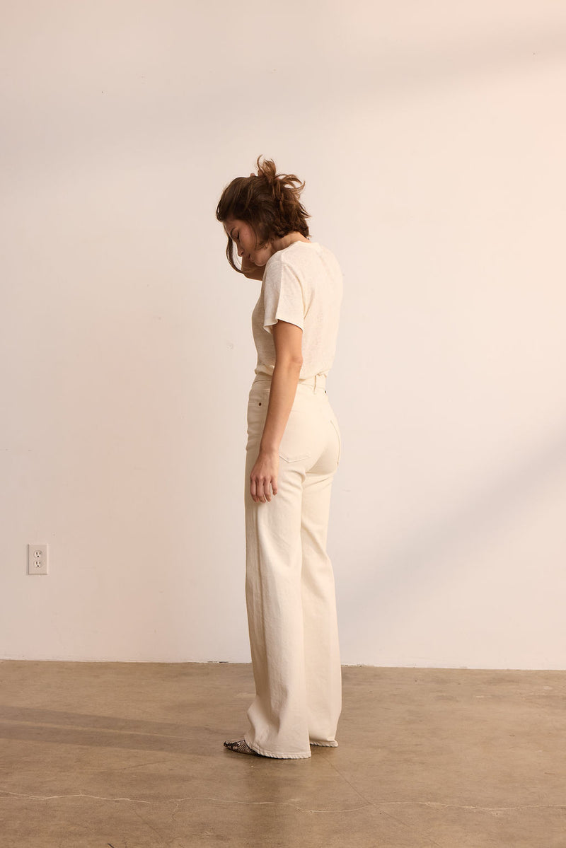 The Crease Jean in Ecru
